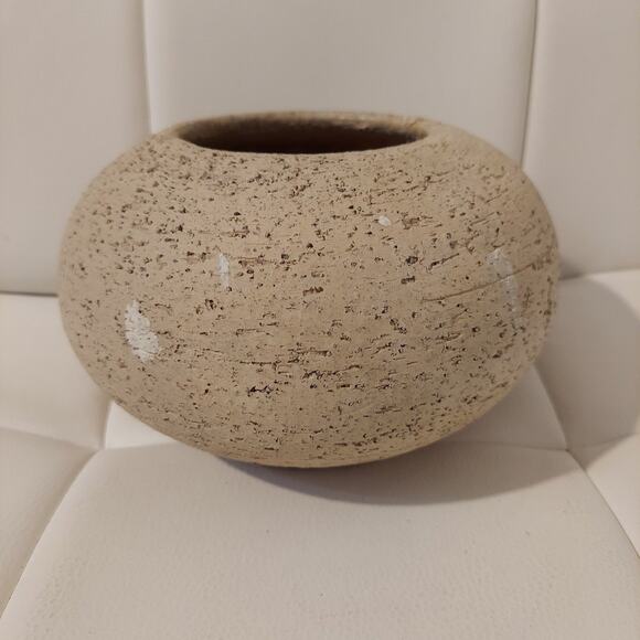 1960's German 6.5"H Earthenware Sphere Vase by Krieberger for Jardiniere - Picture 3 of 6